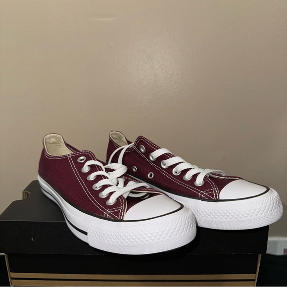 Converse Shoes - Picture 4 of 4